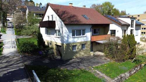 Foto - Haus zum Kaufen in Pfullingen 565.000,00 € 143.27 m²