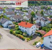 Haus zum Kaufen in Tuttlingen 370.000,00 € 180.06 m²