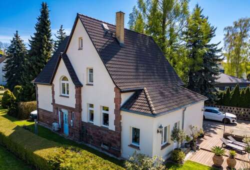 Foto - Haus zum Kaufen in Taucha 699.000,00 € 230 m²