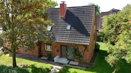 Foto - Haus zum Kaufen in Brunsbüttel 165.000,00 € 120 m²