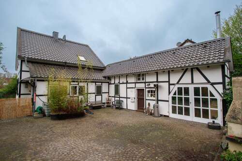 Foto - Haus zum Kaufen in Leichlingen 545.000,00 € 182 m²