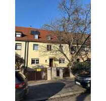 Haus zum Kaufen in Nürnberg 470.000,00 € 210 m²