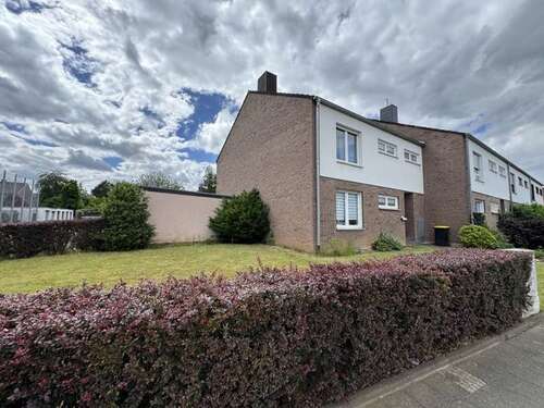 Foto - Haus zum Kaufen in Düren 297.000,00 € 139 m²