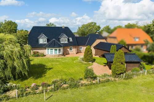 Foto - Haus zum Kaufen in Nordstrand 620.000,00 € 250 m²