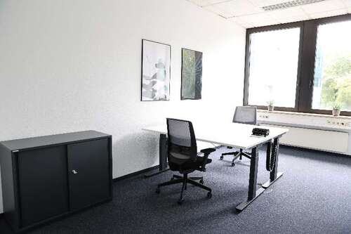 Foto - Büro in Neuss 660,00 € 27 m² - 660,00&nbsp;EUR Kaltmiete, ca.&nbsp; 27,00&nbsp;m&sup2;
