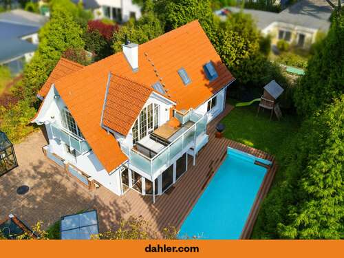 Foto - Haus zum Kaufen in Berlin Kladow 995.000,00 € 217 m²