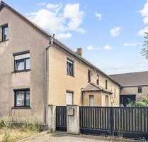 Haus zum Kaufen in Plessa 169.000,00 € 300 m²
