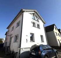 Haus zum Kaufen in Mörfelden-Walldorf 1.200.000,00 € 352.7 m²