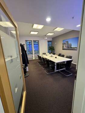 Foto - Büro in Dresden 330,00 € 17 m² - 330,00&nbsp;EUR Kaltmiete, ca.&nbsp; 17,00&nbsp;m&sup2;