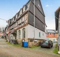 Haus zum Kaufen in Braunfels 320.000,00 € 240 m²