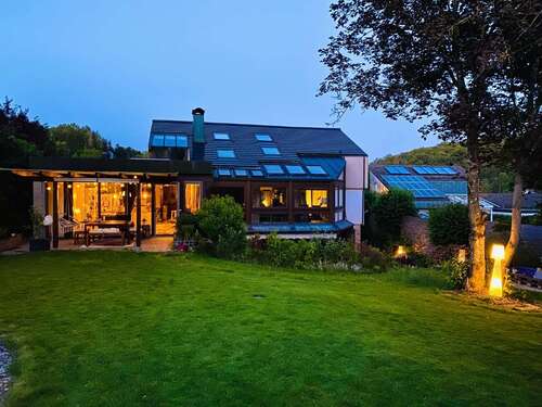 Foto - Haus zum Kaufen in Steinheim 695.000,00 € 448 m²