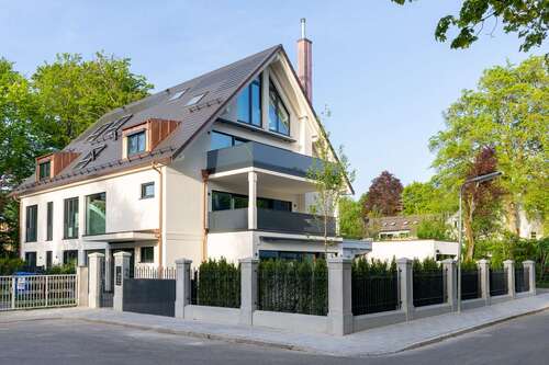 Foto - Haus zum Kaufen in München 12.100.000,00 € 634 m²