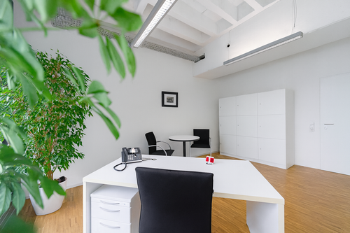 Foto - Büro in Ulm 1.190,00 € 30 m² - 1.190,00&nbsp;EUR Kaltmiete, ca.&nbsp; 30,00&nbsp;m&sup2;