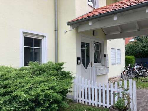 Foto - Wohnung zum Mieten in Panitzsch 637,00 € 75 m²