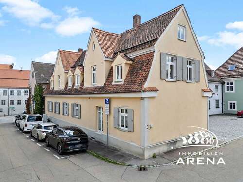 Foto - Haus zum Kaufen in Friedberg 549.000,00 € 260 m²