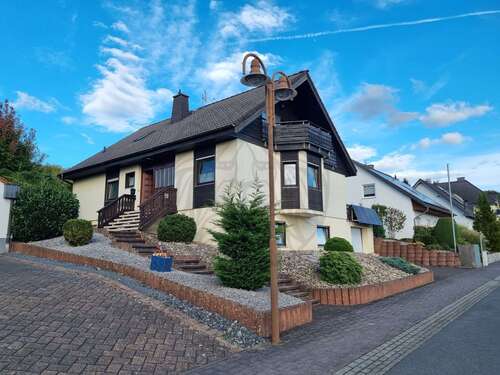 Foto - Haus zum Kaufen in Ötzingen 420.000,00 € 177 m²