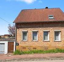 Haus zum Kaufen in Ahlsdorf 58.500,00 € 129.94 m²