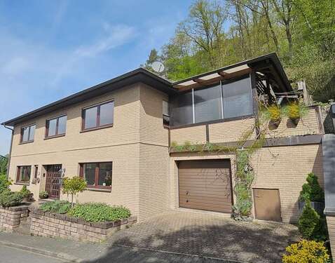 Foto - Haus zum Kaufen in Neustadt 278.000,00 € 150 m²
