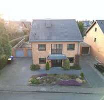 Haus zum Kaufen in Erftstadt 749.000,00 € 200 m²