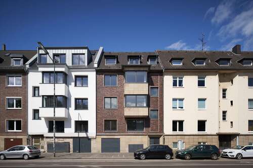 Foto - Haus zum Kaufen in Düsseldorf 1.848.000,00 € 355 m²