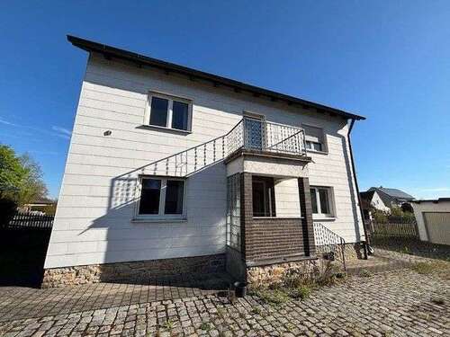 Foto - Haus zum Kaufen in Köfering 369.000,00 € 168 m²
