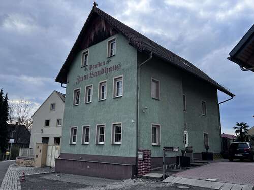 Foto - Haus zum Kaufen in Groitzsch 295.000,00 € 254 m²