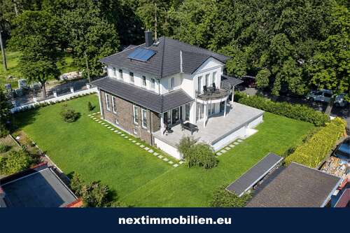 Foto - Haus zum Kaufen in Falkensee 995.000,00 € 224.2 m²