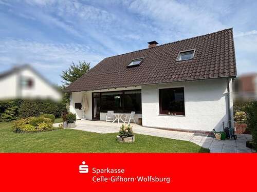 Foto - Haus zum Kaufen in Wolfsburg 359.000,00 € 133.62 m²