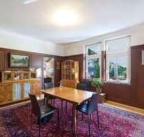 Haus zum Kaufen in Kirchentellinsfurt 1.290.000,00 € 292 m²