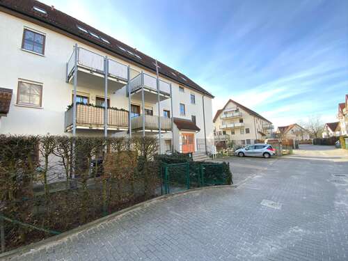 Foto - Wohnung zum Mieten in Leegebruch 730,00 € 58 m²