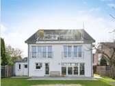 Haus zum Kaufen in Grevenbroich 530.000,00 € 309 m²