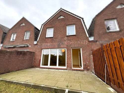 Foto - Haus zum Kaufen in Emden 209.000,00 € 95 m²