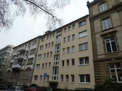 Foto - Wohnung zum Kaufen in Frankfurt am Main 760.000,00 € 86 m²