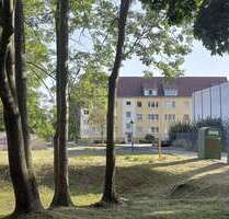 Wohnung zum Kaufen in Rötha 94.500,00 € 58.3 m²