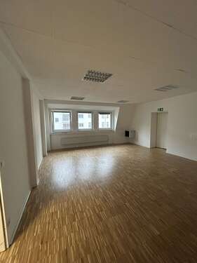 Foto - Büro in Berlin 2.990,00 € 121.11 m²