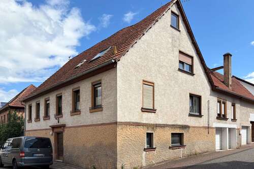 Foto - Haus zum Kaufen in Groß-Umstadt 240.000,00 € 210 m²