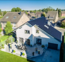 Haus zum Kaufen in Hückelhoven 639.000,00 € 240 m²