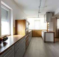 Haus zum Kaufen in Mainburg 499.000,00 € 276 m²