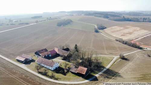 Foto - Haus zum Kaufen in Feldkirchen 750.000,00 € 280 m²