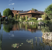 Haus zum Kaufen in Gstadt am Chiemsee 9.500.000,00 € 2200 m²