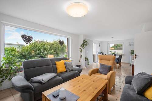 Foto - Haus zum Kaufen in Bützfleth 319.000,00 € 143.8 m²