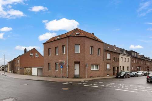 Foto - Haus zum Kaufen in Grevenbroich 499.000,00 € 216 m²
