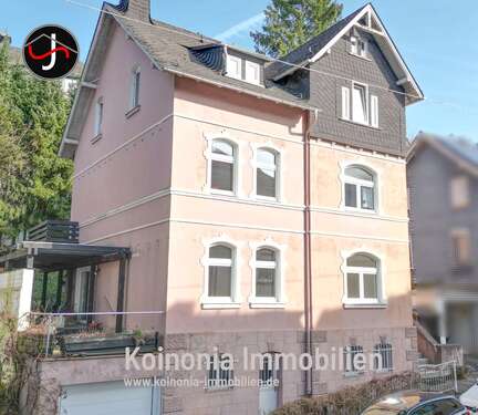 Foto - Haus zum Kaufen in Siegen 285.000,00 € 196 m²