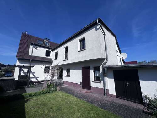 Foto - Haus zum Kaufen in Meuselwitz 185.000,00 € 183 m²
