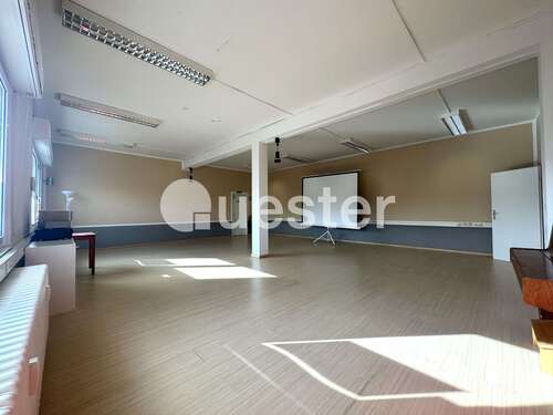 Foto - Büro in Duisburg 2.016,00 € 243 m²