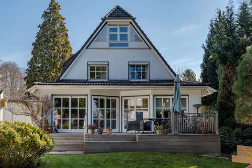 Foto - Haus zum Kaufen in Hamburg 1.250.000,00 € 219 m²