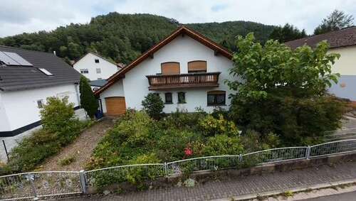 Foto - Haus zum Kaufen in Hauenstein 369.800,00 € 220 m²