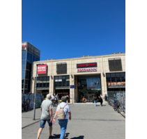 Einzelhandel in Leipzig 3.300,00 € 240 m²
