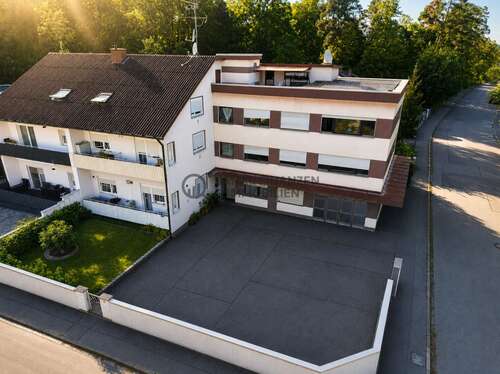 Foto - Haus zum Kaufen in Waldkraiburg 1.280.000,00 € 355 m²