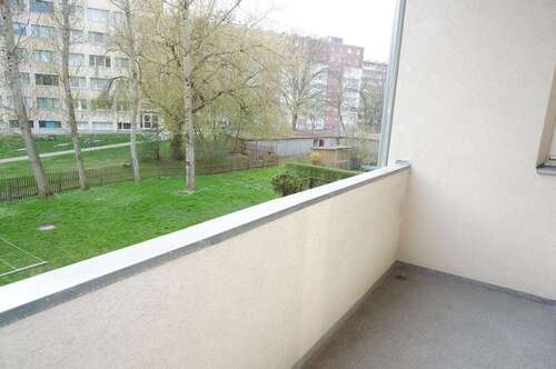 Foto - Wohnung zum Mieten in Chemnitz 390,00 € 65.55 m²